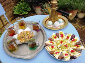 Mint tea and food_sm